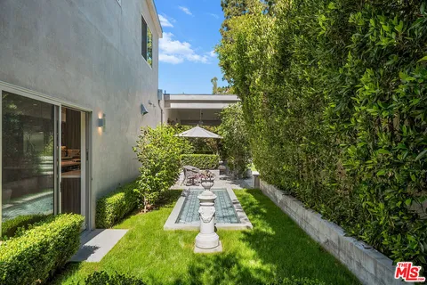 $5,995,000 | 13611 Bayliss Road, Los Angeles, CA 90049