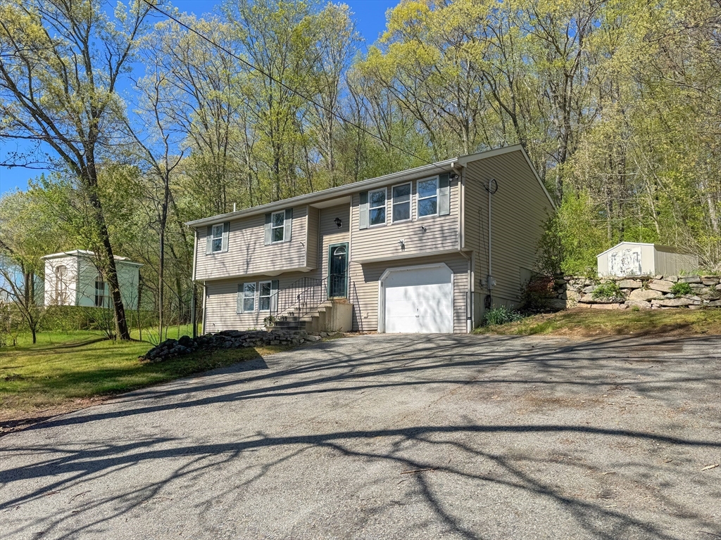 177 Gore Road Webster, MA 01570 - Photo 3 of 24