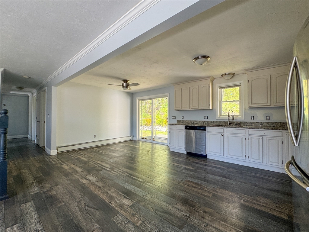 177 Gore Road Webster, MA 01570 - Photo 9 of 24