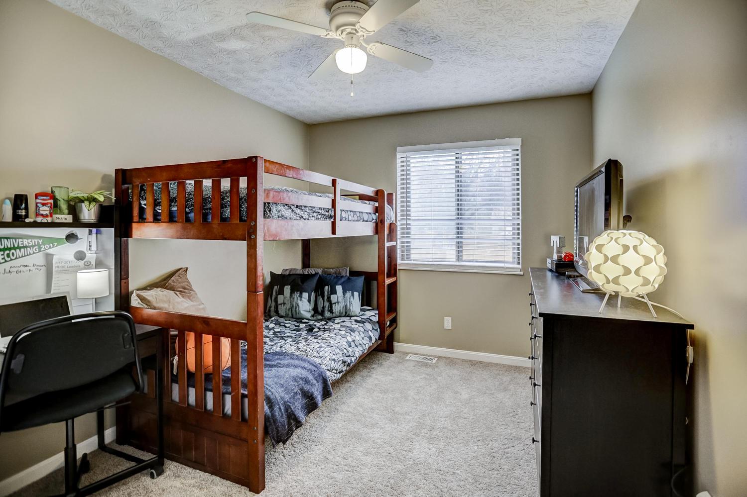 215 Chapelfield Road Columbus, OH 43230 - Photo 25 of 34 Gallery Image 25