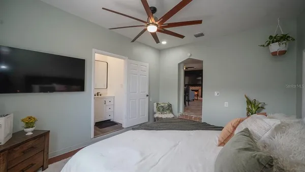 $4,000 | 4739 Baywood Point South, Gulfport, FL 33711