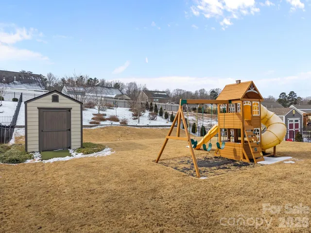 a view of a house with a park