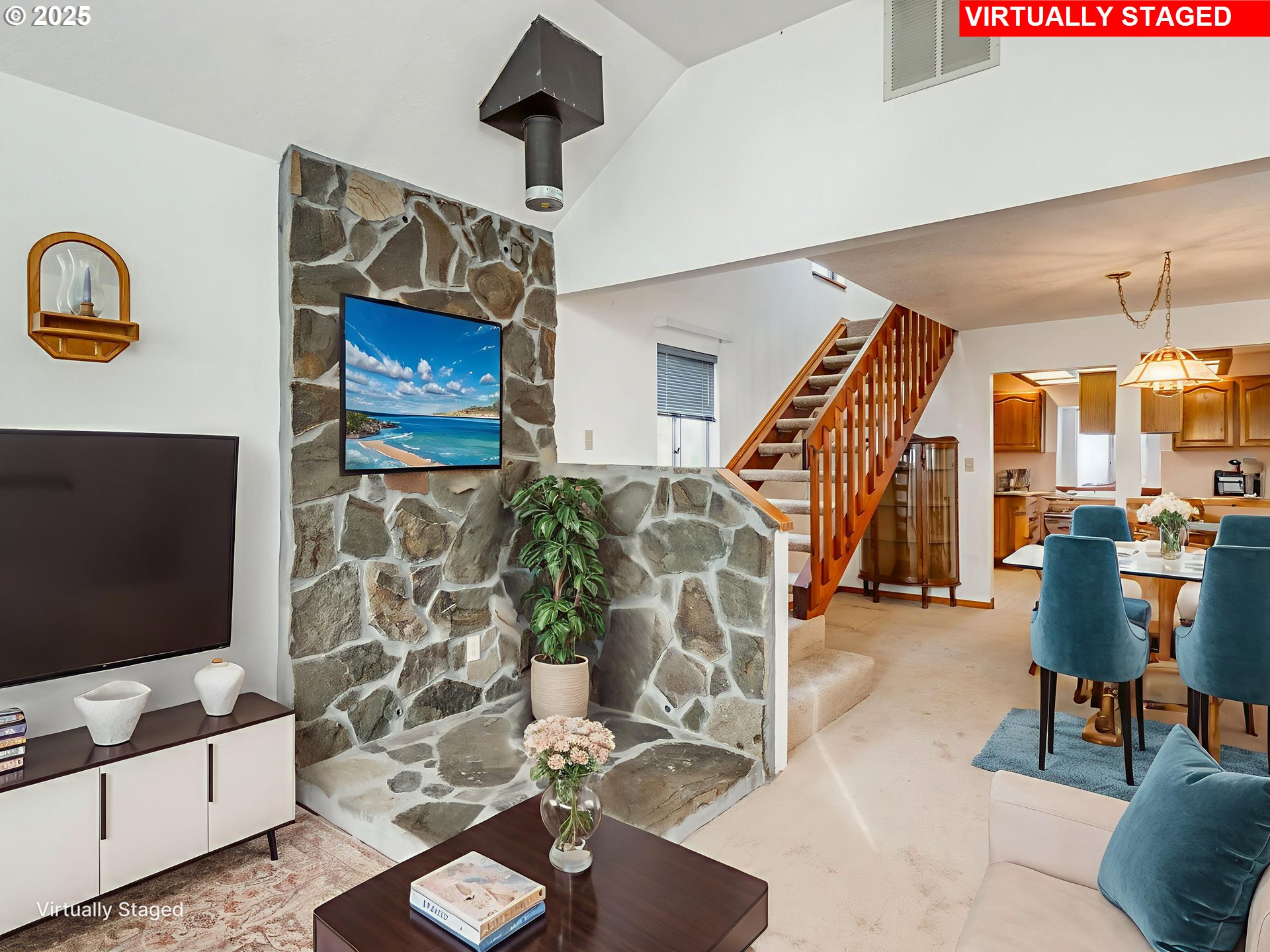 458 West Hayes Street Woodburn, OR 97071 - Photo 7 of 22 a living room with furniture and a flat screen tv