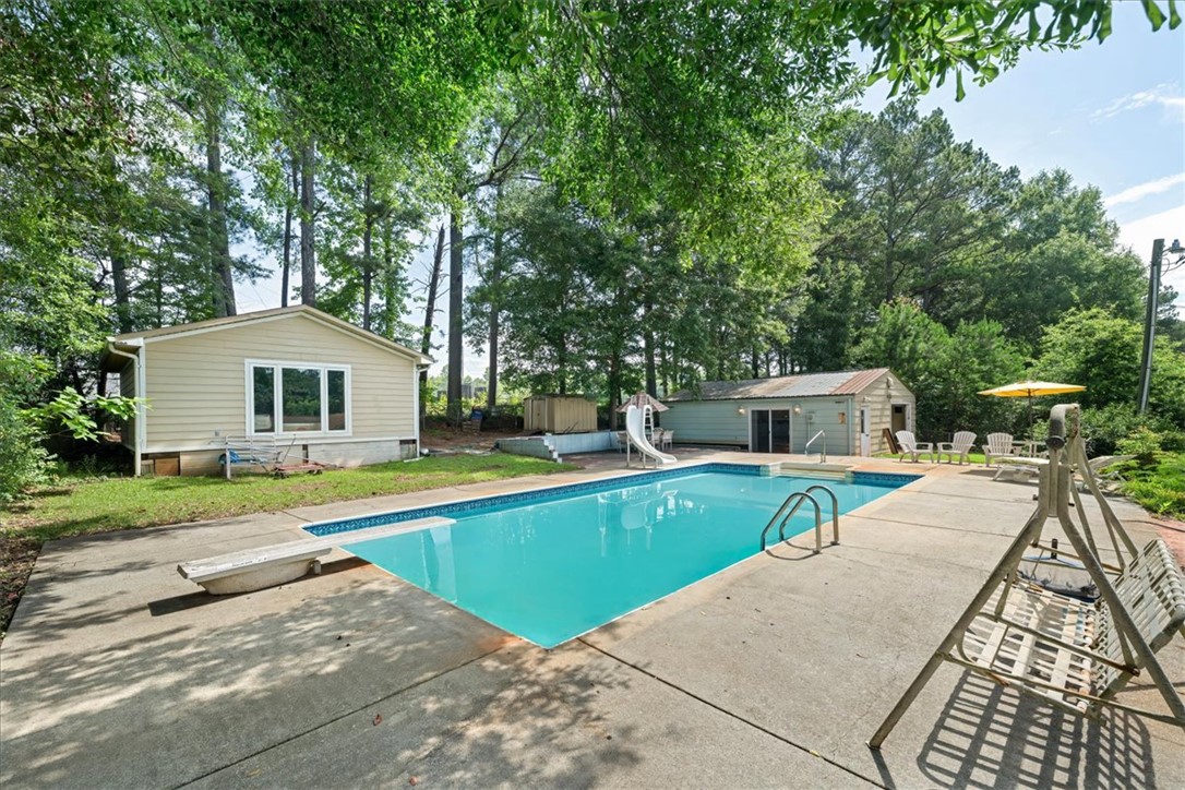 958 Avondale Drive Seneca, SC 29672 - Photo 41 of 48