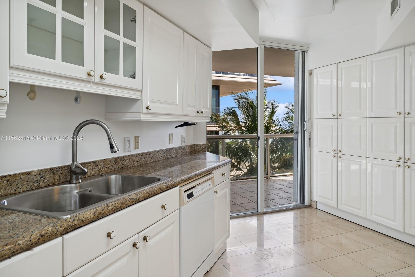 8925 Collins Avenue, Unit 4B Surfside, FL 33154 - Photo 11 of 41