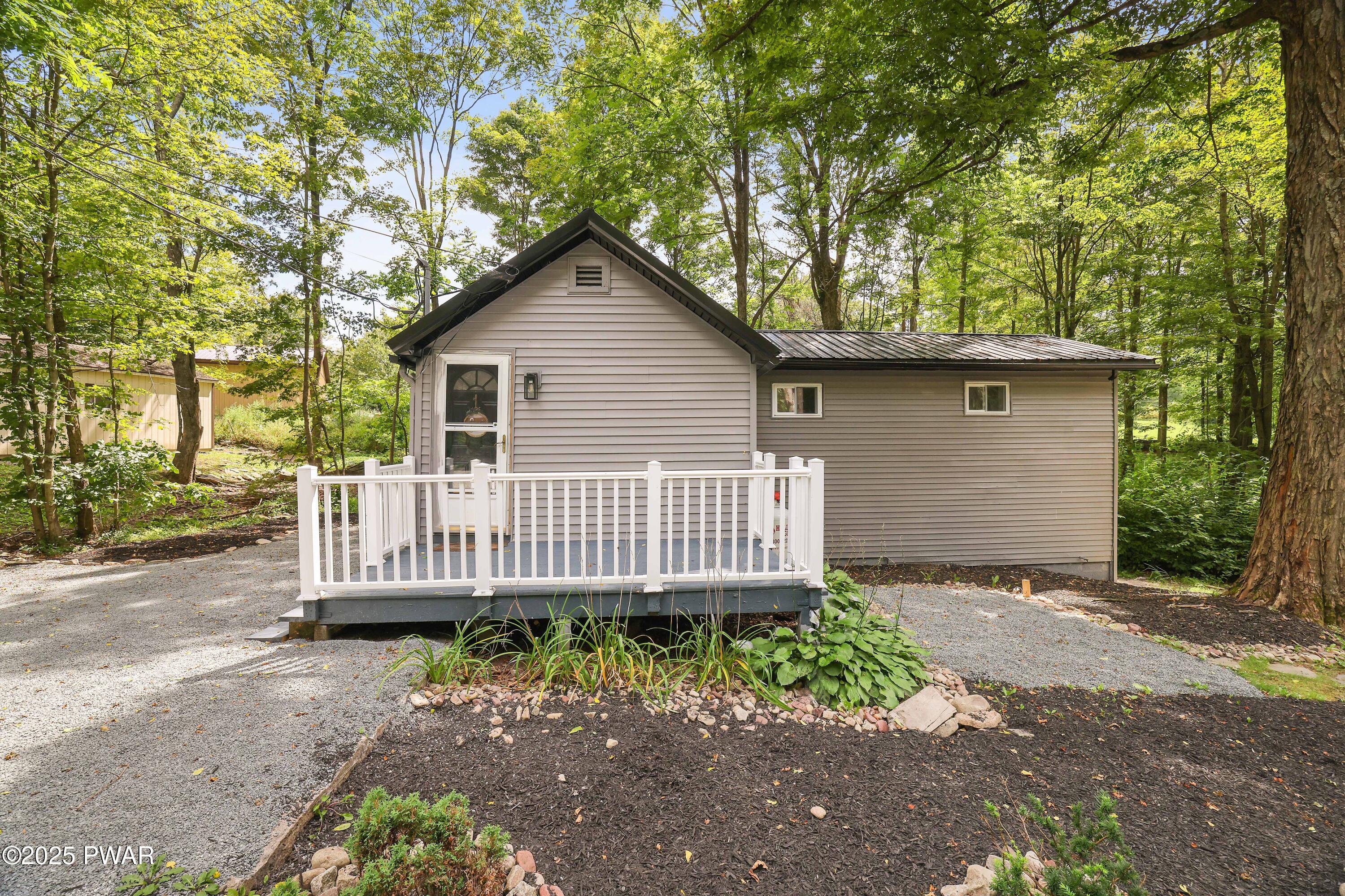230 Hemlock Grove Road Newfoundland, PA 18445 - Photo 1 of 28