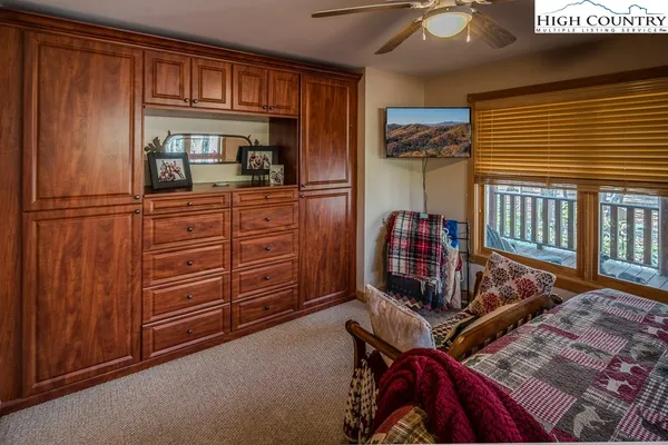 $850,000 | 632 Vista Ridge Road, West Jefferson, NC 28694