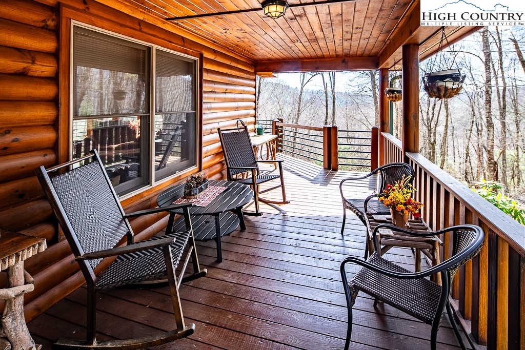 632 Vista Ridge Road West Jefferson, NC 28694 - Photo 3 of 45