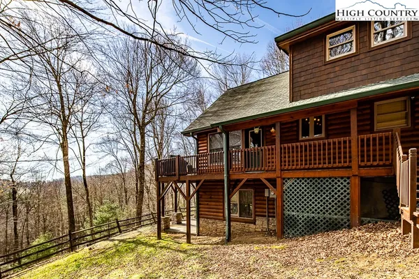 $850,000 | 632 Vista Ridge Road, West Jefferson, NC 28694