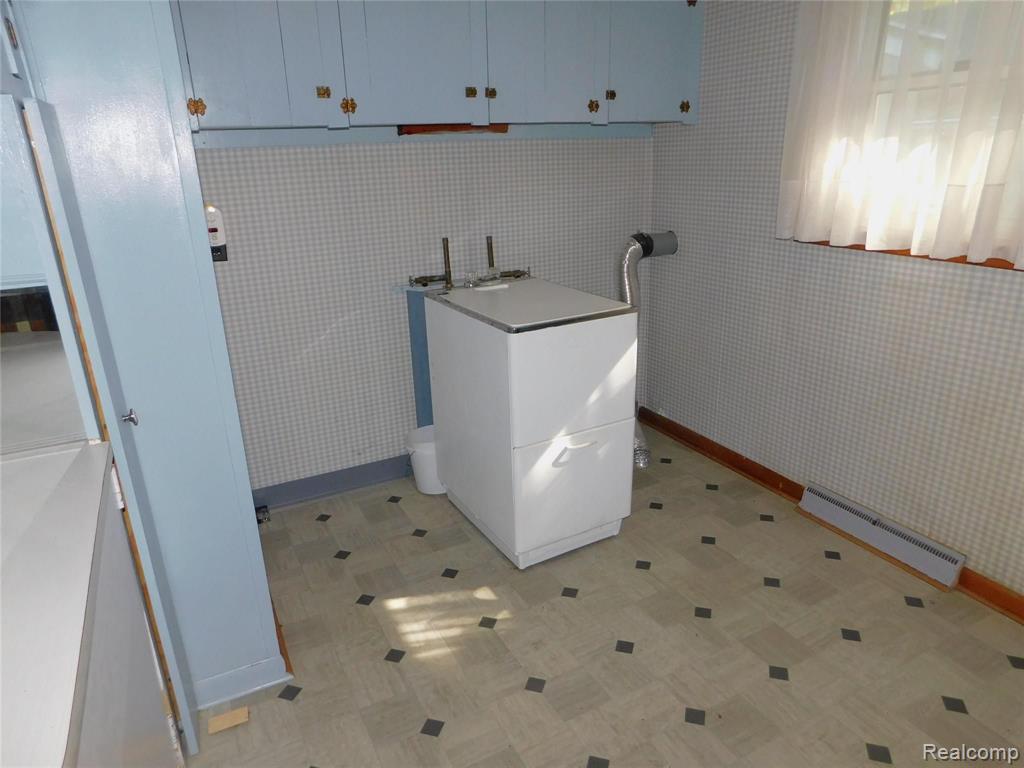 3851 John R Road Rochester Hills, MI 48307 - Photo 13 of 15
