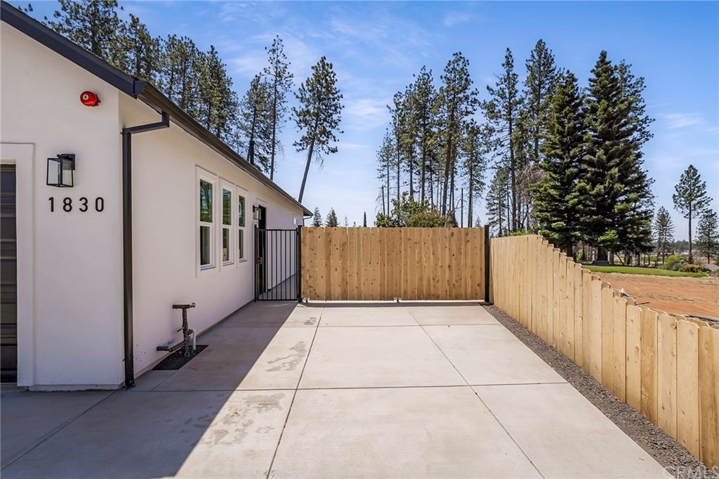 1830 Apple View Way Paradise, CA 95969 - Photo 4 of 75