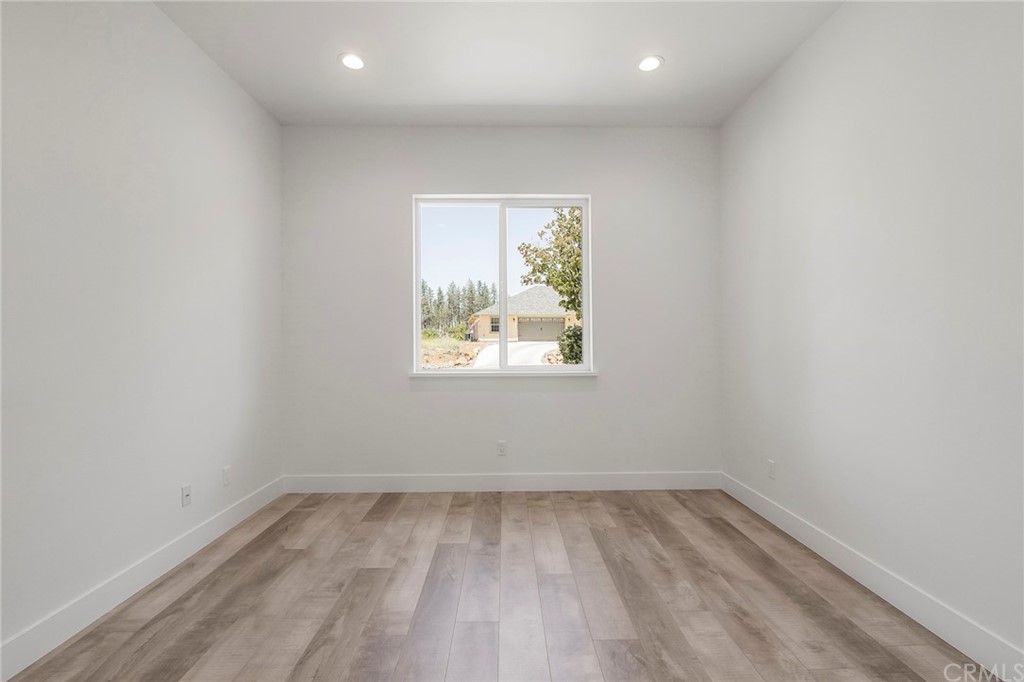 1830 Apple View Way Paradise, CA 95969 - Photo 44 of 75 an empty room with a window