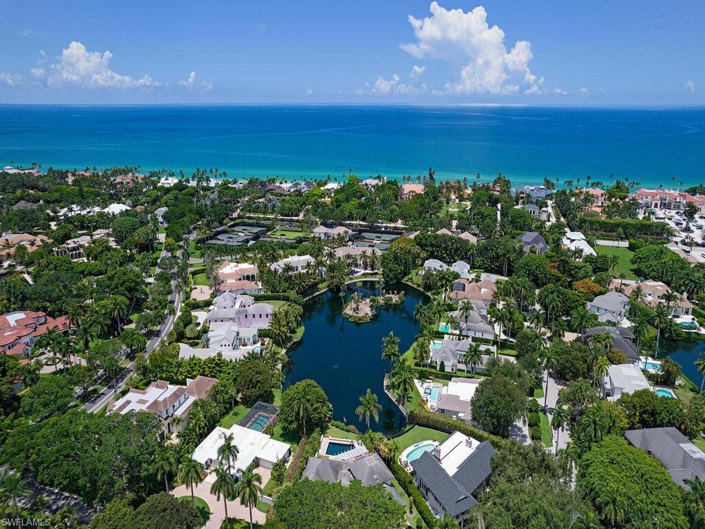 2680 Lantern Lane Naples, FL 34102 - Photo 21 of 24 a view of a city with ocean