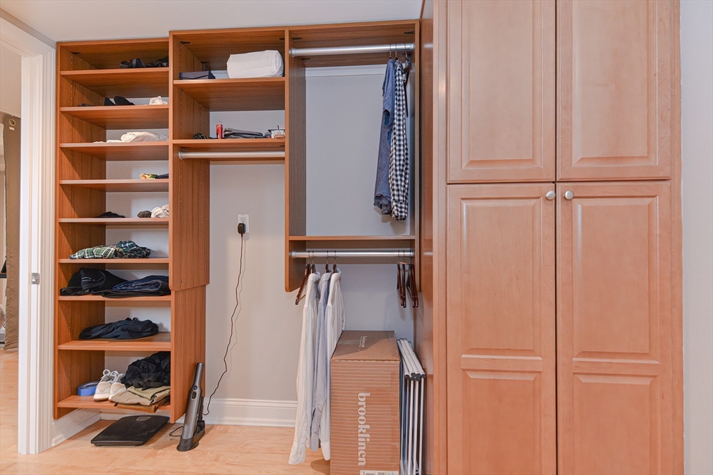20 Chapel Street, Unit B313 Brookline, MA 02446 - Photo 15 of 31
