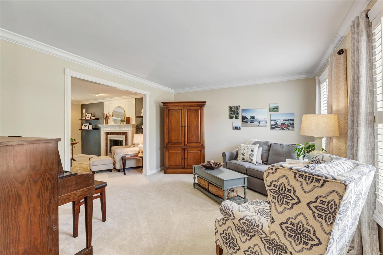 1906 Sumter Ridge Court Chesterfield, MO 63017 - Photo 3 of 41 Gallery Image 3