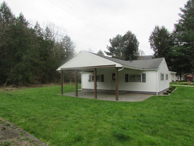 824 Hunter Road Endeavor, PA 16322 - Photo 1 of 1