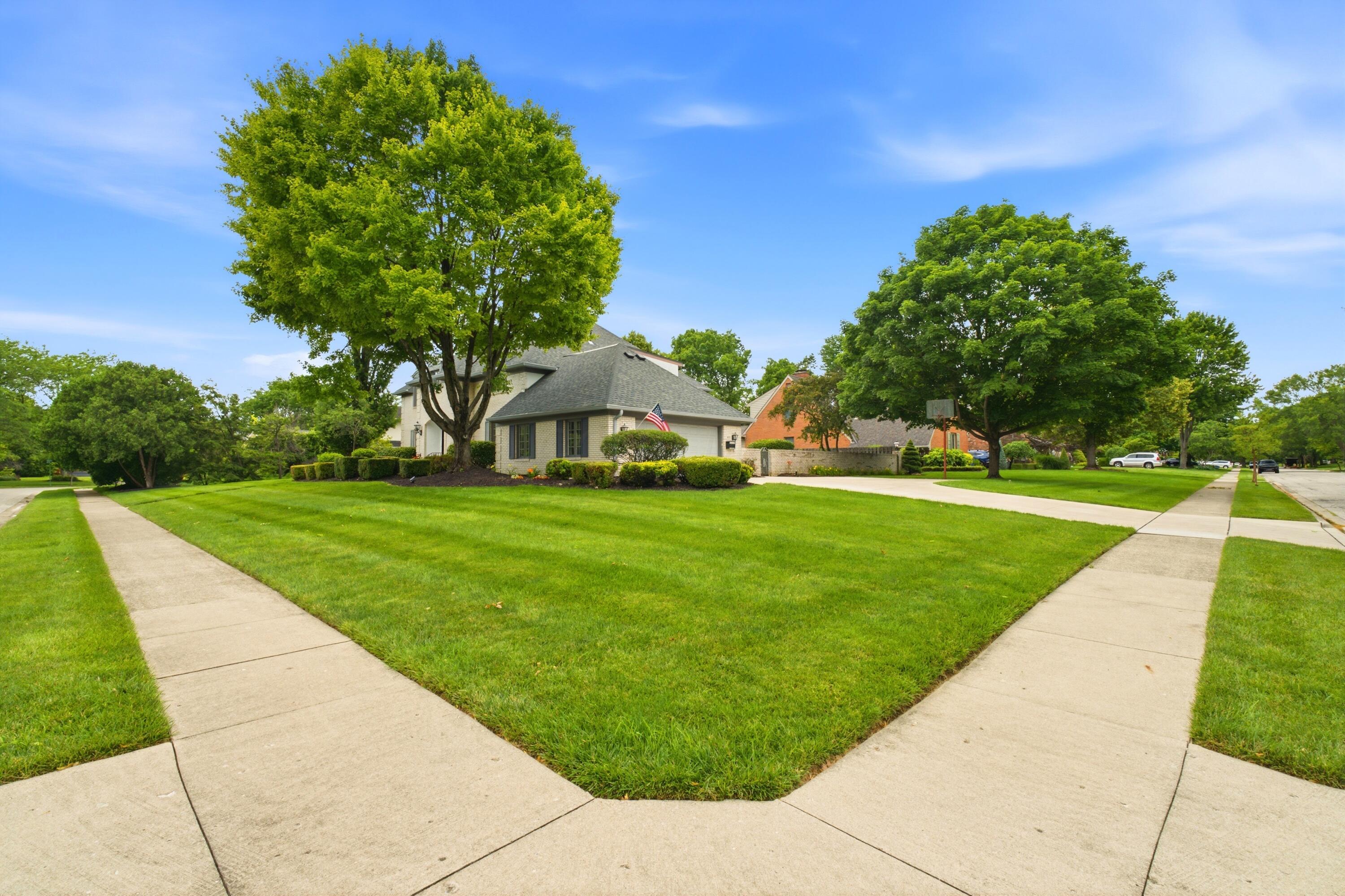 4171 Daventry Road Columbus, OH 43220 - Photo 54 of 64