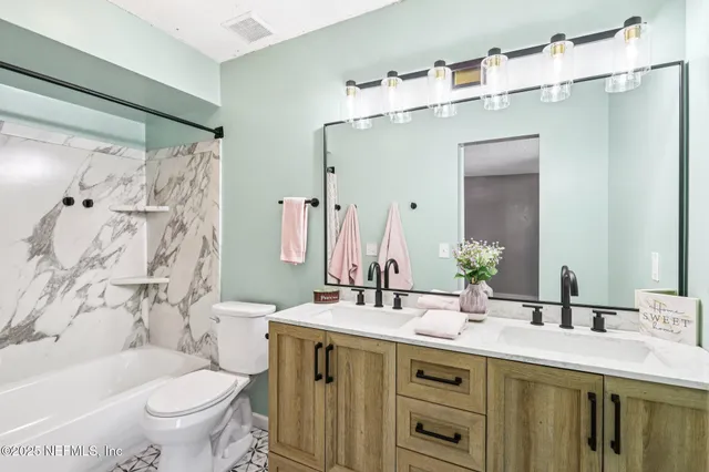 $185,000 | 5634 Greatpine Lane North, Jacksonville, FL 32244