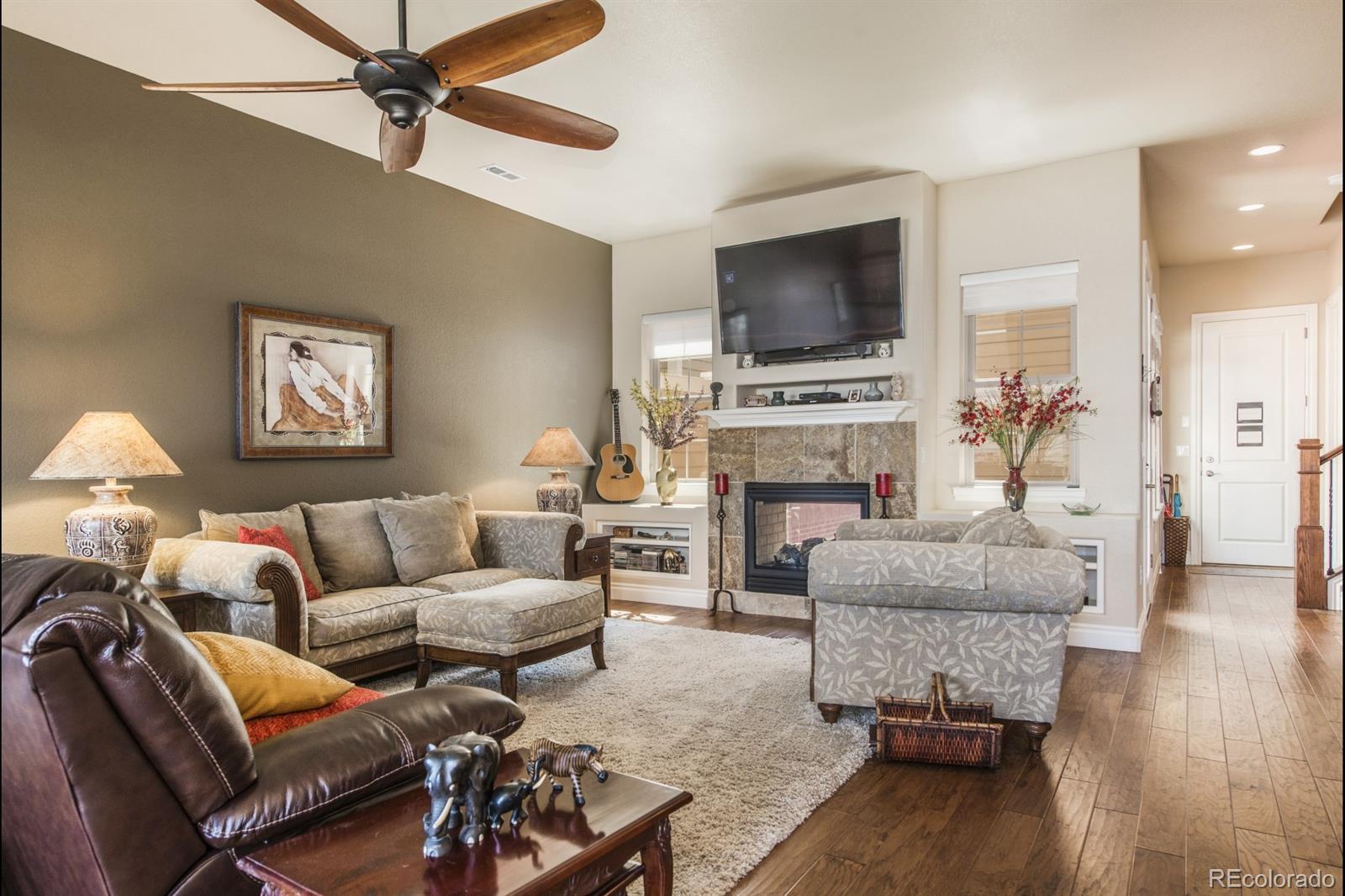 9220 Ridgegate Parkway Lone Tree, CO 80124 - Photo 2 of 32