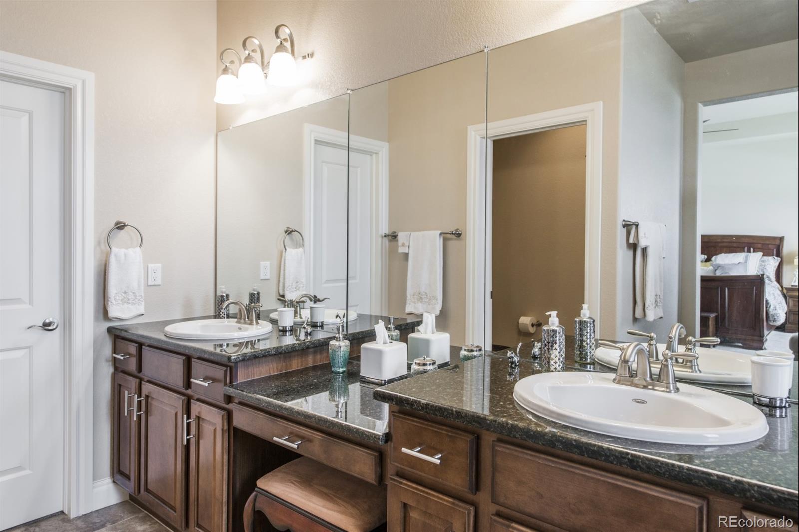 9220 Ridgegate Parkway Lone Tree, CO 80124 - Photo 21 of 32