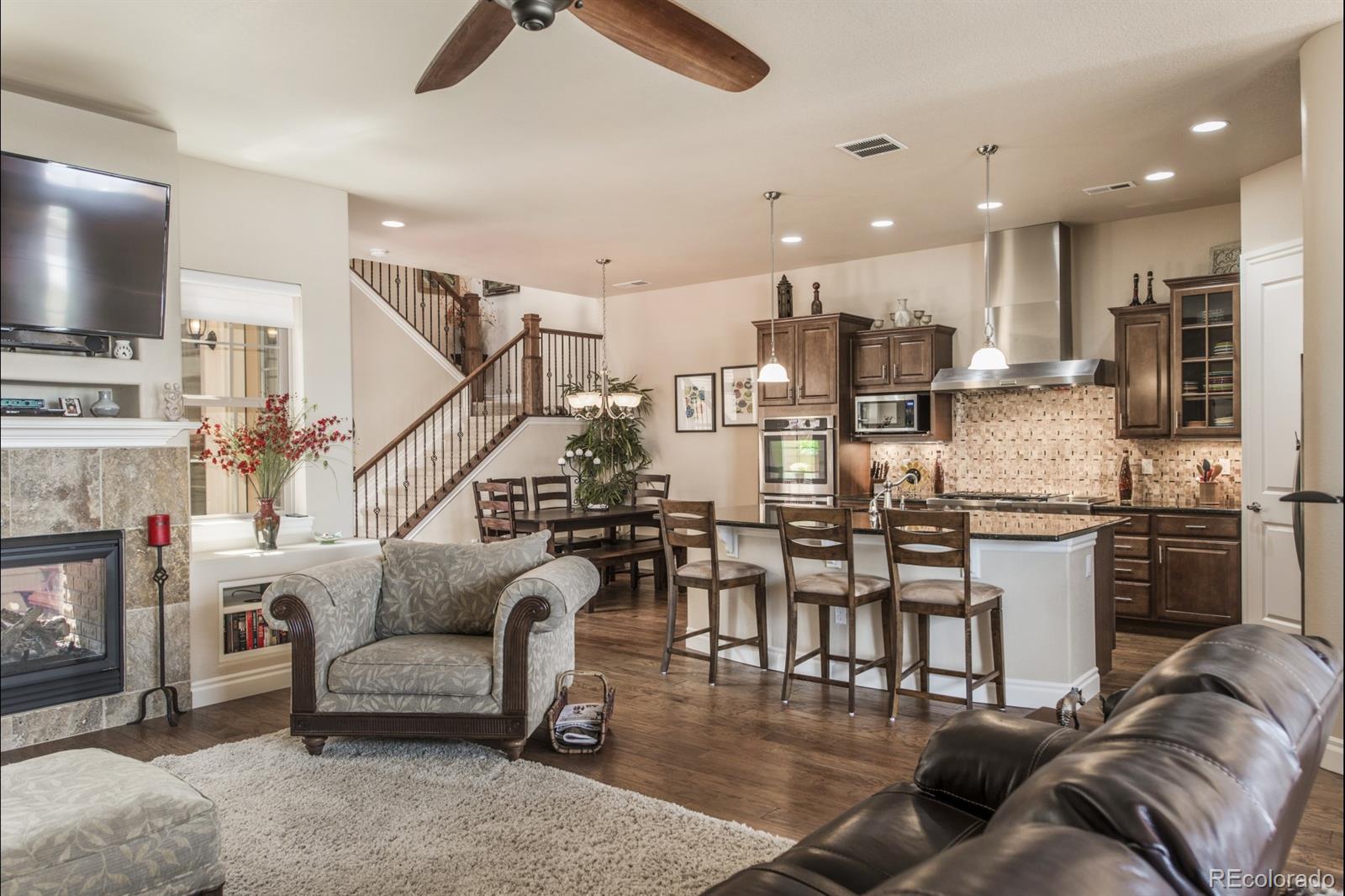 9220 Ridgegate Parkway Lone Tree, CO 80124 - Photo 4 of 32