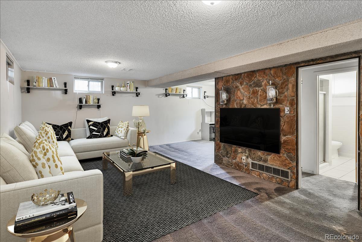 7261 Raritan Street Denver, CO 80221 - Photo 19 of 29 Gallery Image 19