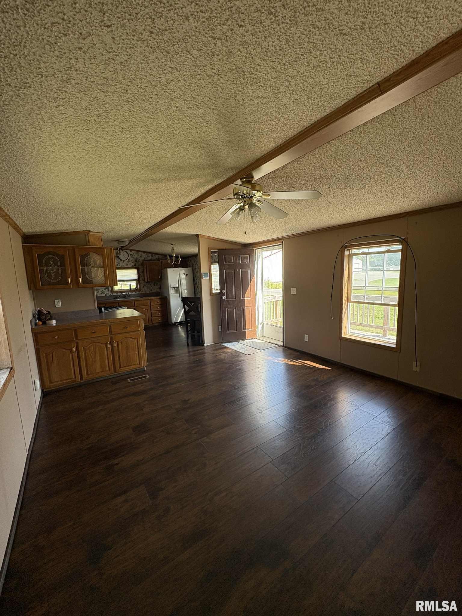 97 College Street Ewing, IL 62836 - Photo 12 of 22 Gallery Image 12