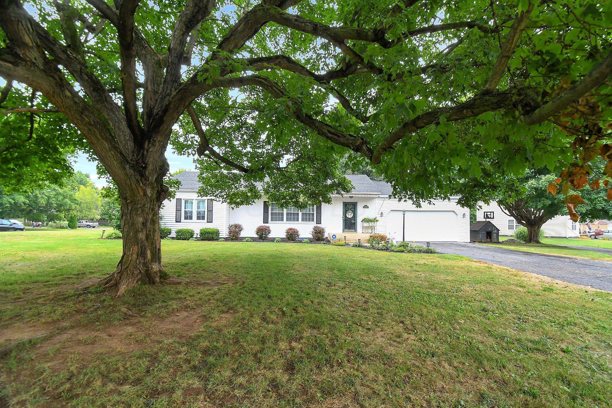 389 Northridge Road Circleville, OH 43113 - Photo 2 of 35 Gallery Image 2