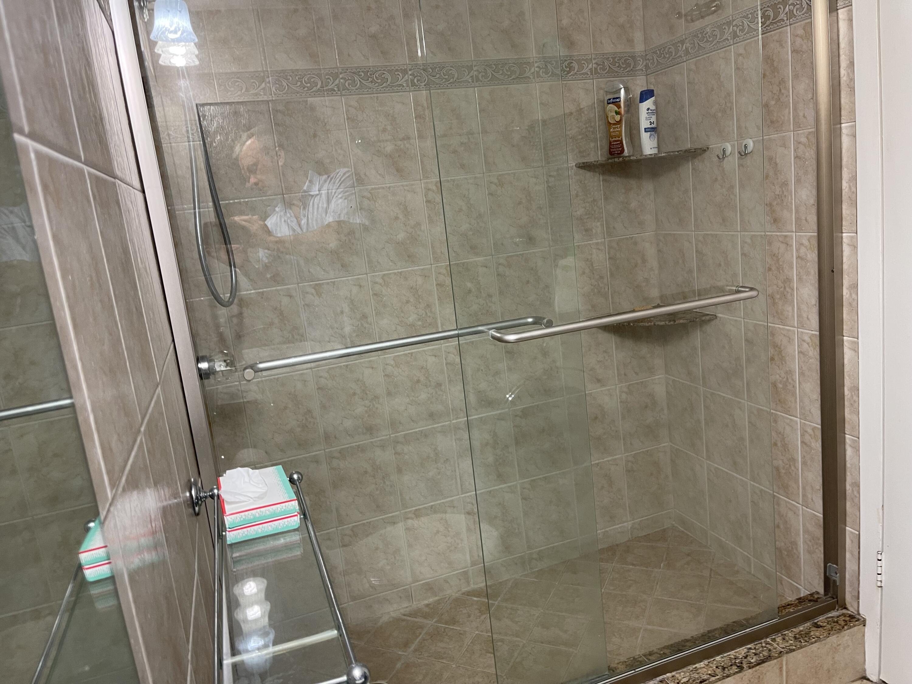 27 Mansfield F Boca Raton, FL 33434 - Photo 19 of 48 IMG_4643