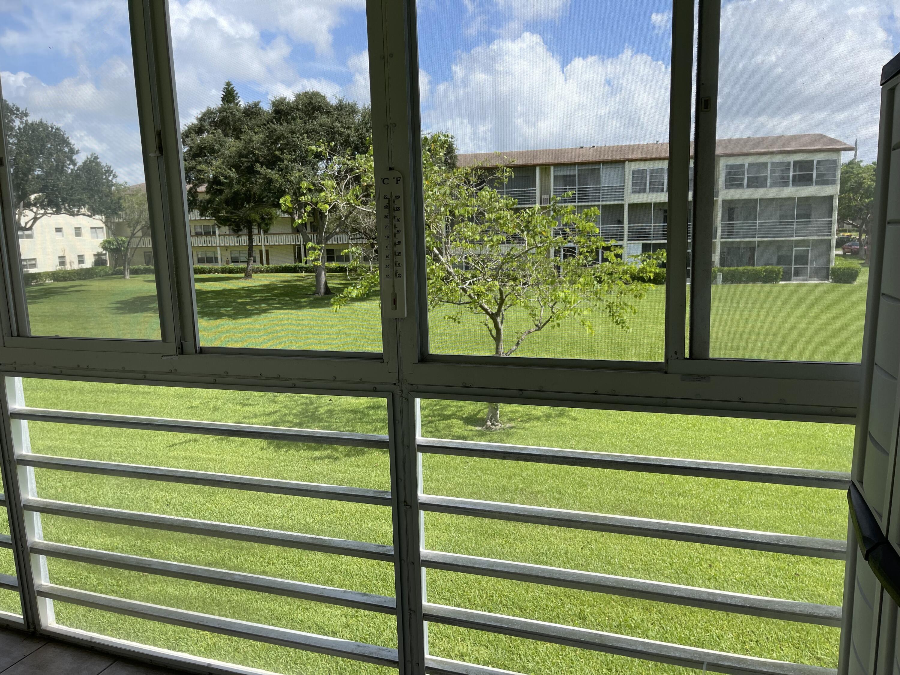 27 Mansfield F Boca Raton, FL 33434 - Photo 26 of 48 IMG_4653