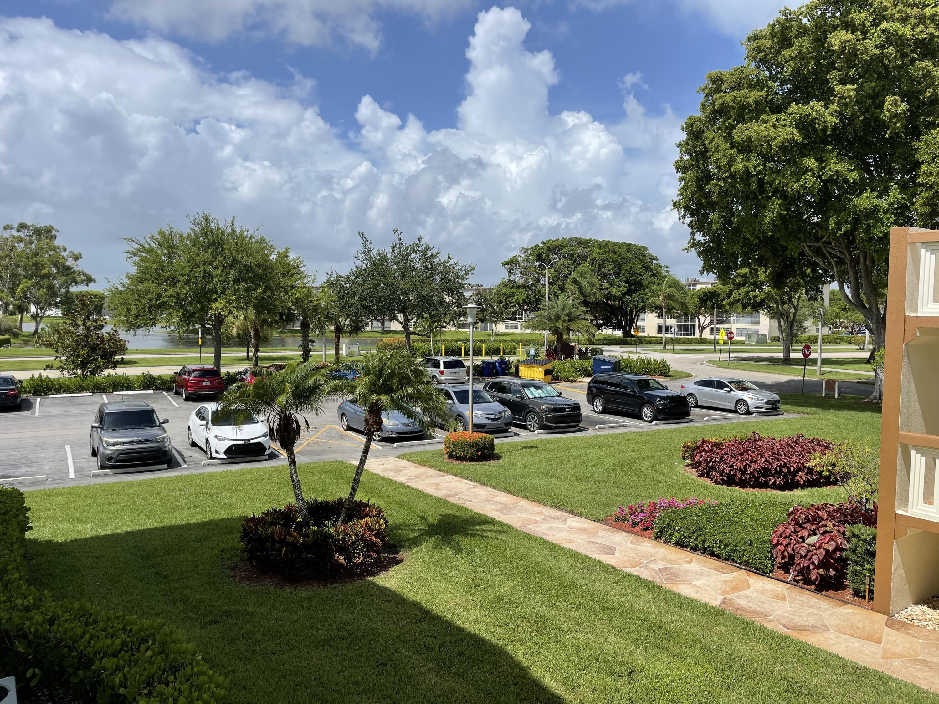 27 Mansfield F Boca Raton, FL 33434 - Photo 40 of 48 IMG_4673