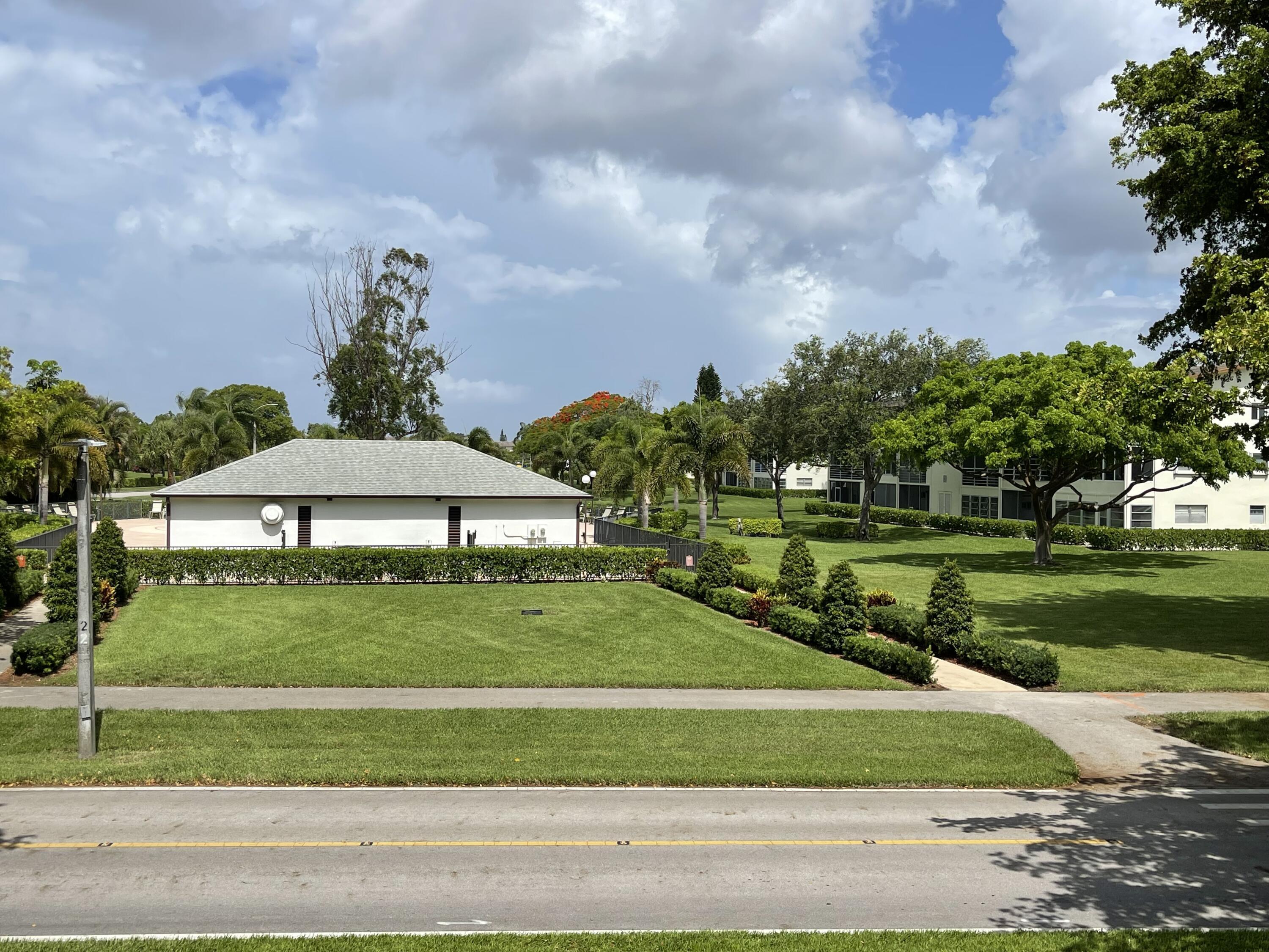 27 Mansfield F Boca Raton, FL 33434 - Photo 42 of 48 IMG_4675