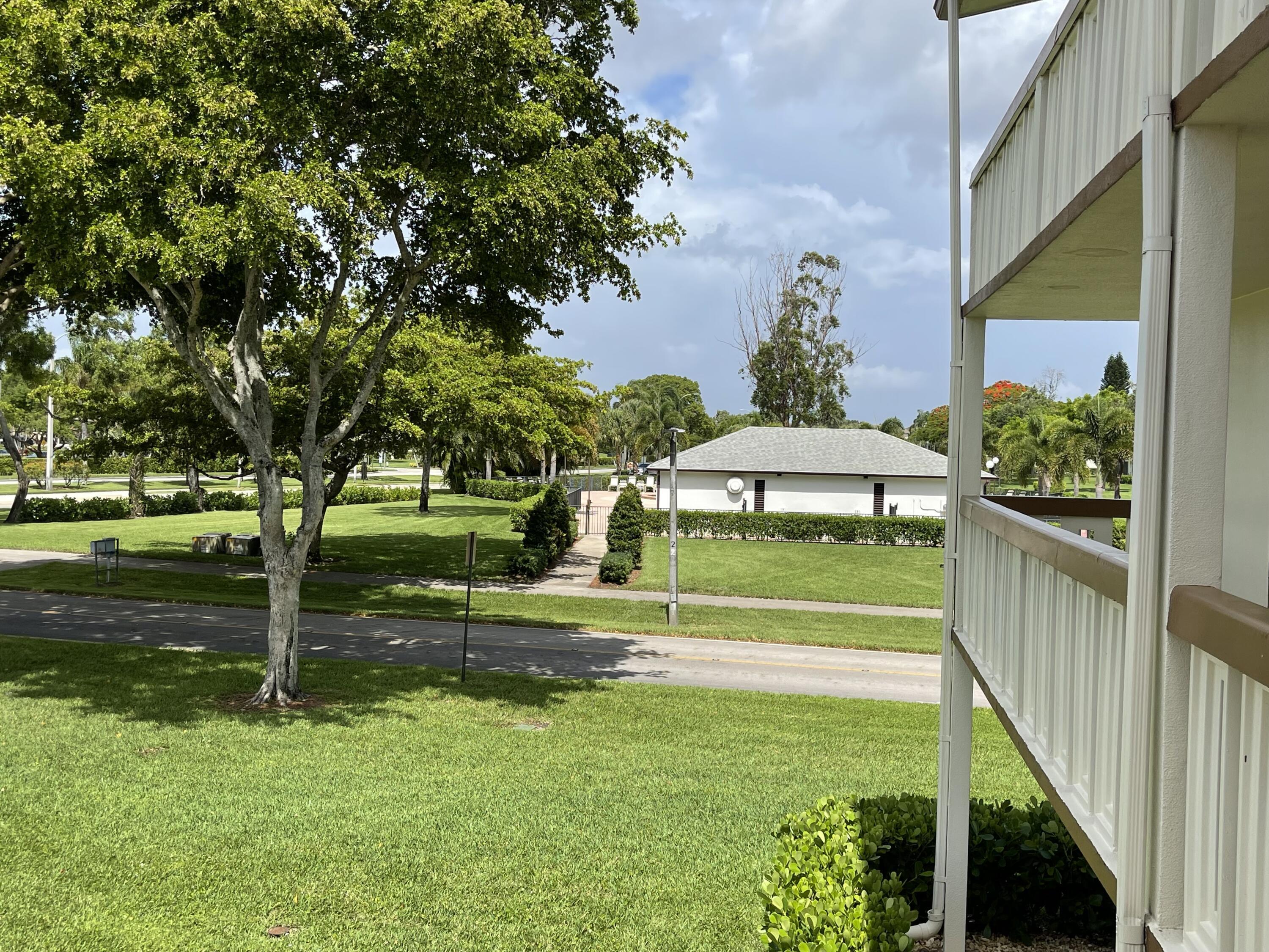 27 Mansfield F Boca Raton, FL 33434 - Photo 43 of 48 IMG_4676