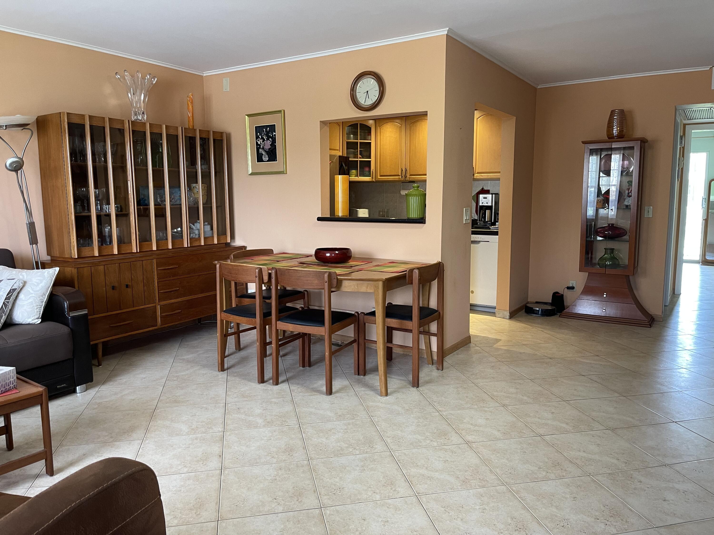 27 Mansfield F Boca Raton, FL 33434 - Photo 9 of 48 IMG_4632