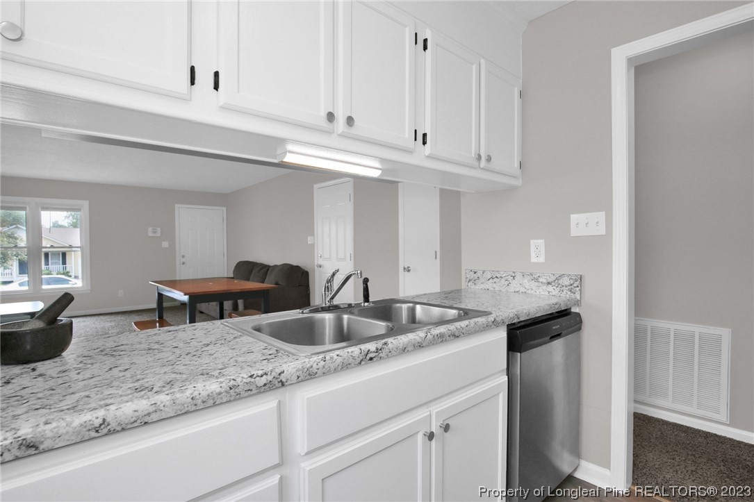 601 Jennings Farm Road Fayetteville, NC 28314 - Photo 12 of 29