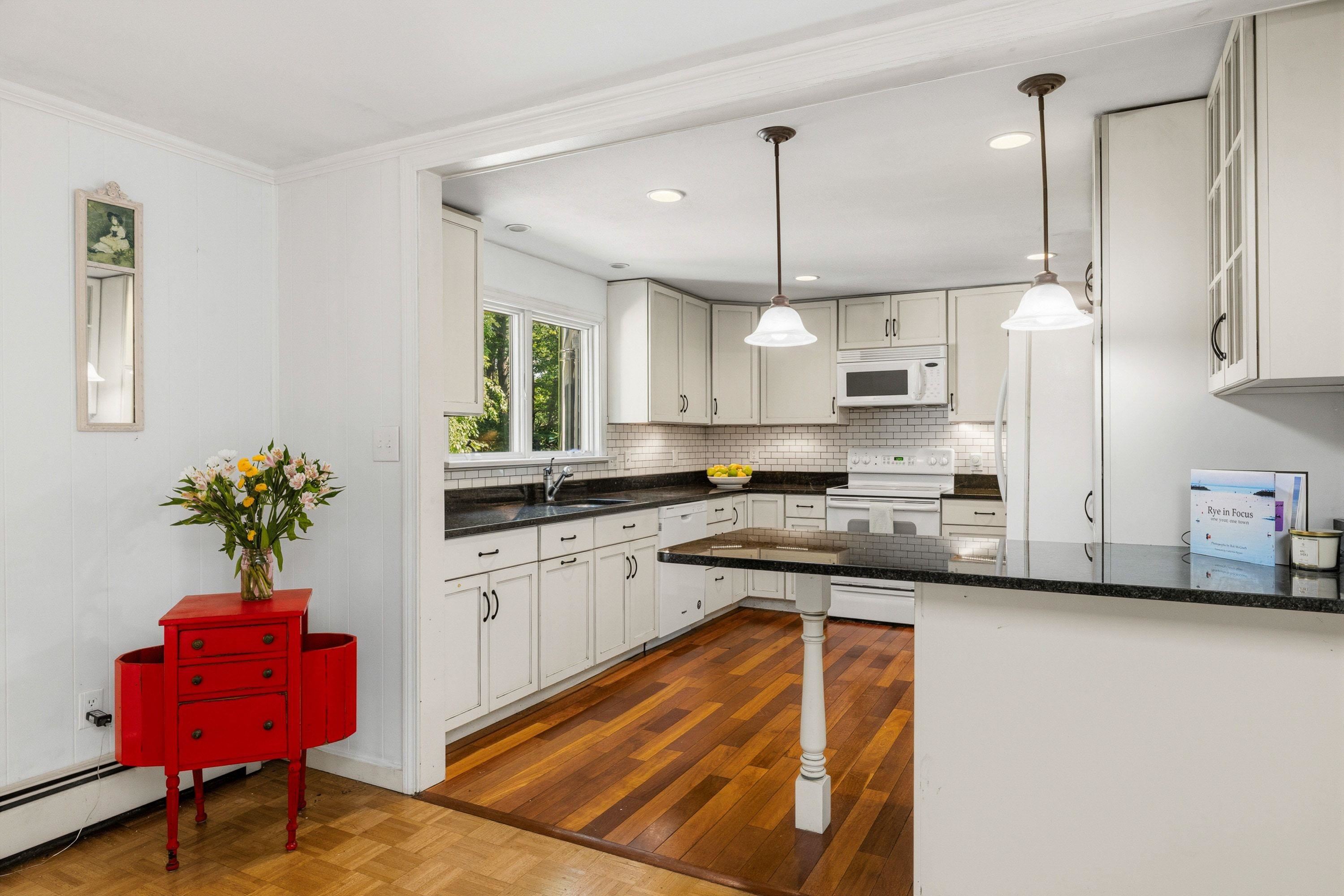 140 Pioneer Road Rye, NH 03870 - Photo 16 of 55 Gallery Image 16