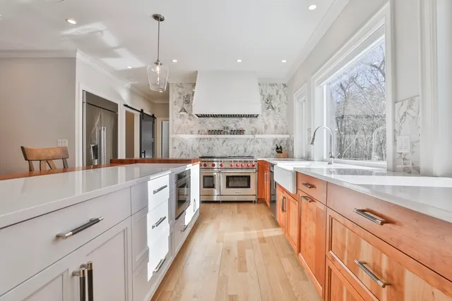 $2,100,000 | 1 Whisper Way, Hopkinton, MA 01748