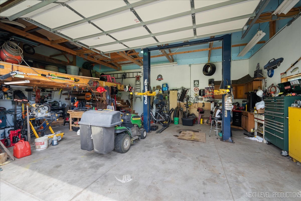 11N604 Tower Road Hampshire, IL 60140 - Photo 33 of 43 Gallery Image 33