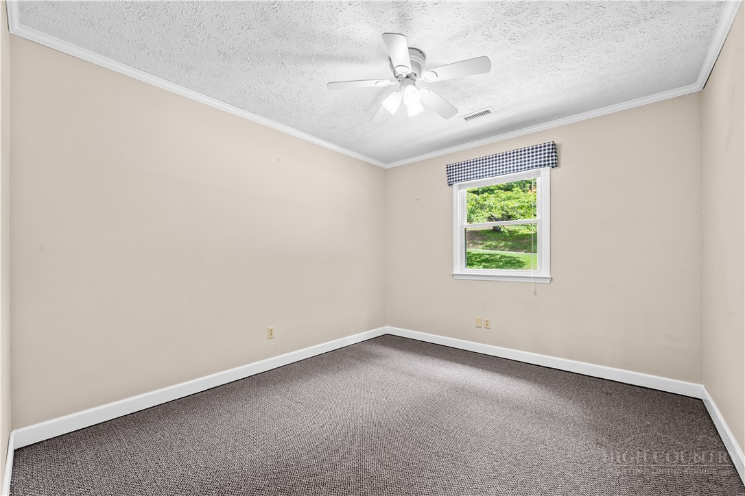 945 7 Oaks Road Boone, NC 28607 - Photo 17 of 50