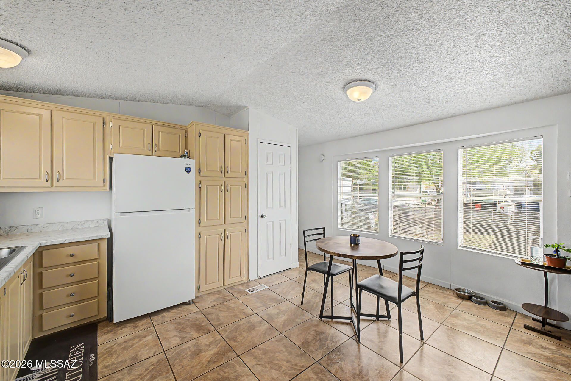 5505 North Shannon Road, Unit 6 Tucson, AZ 85705 - Photo 13 of 32 14 - Shannon