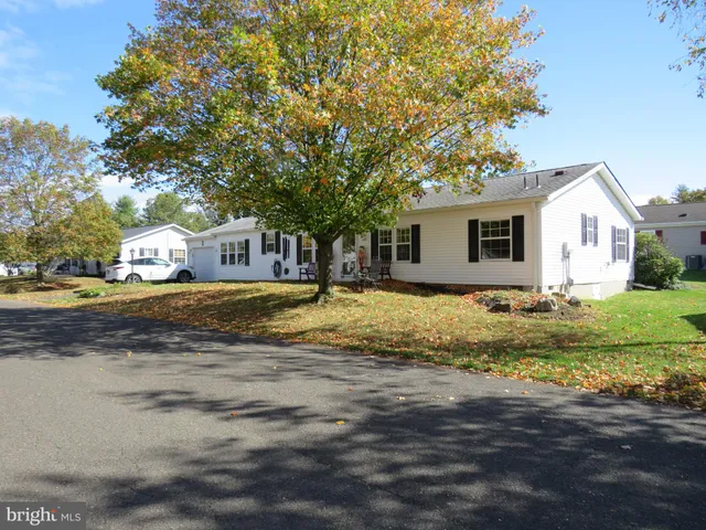 $379,000 | 183 Spring Meadow Circle, New Hope, PA 18938