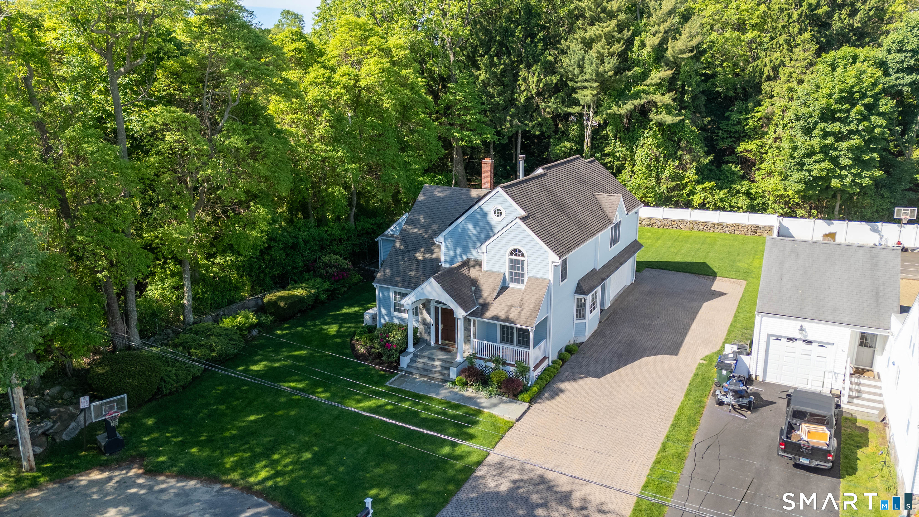 274 Valley View Road Fairfield, CT 06824 - Photo 34 of 36