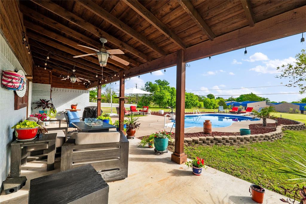 1017 South Nolan River Road Cleburne, TX 76033 - Photo 29 of 40