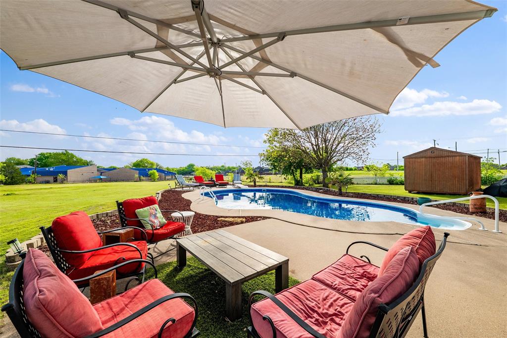 1017 South Nolan River Road Cleburne, TX 76033 - Photo 31 of 40