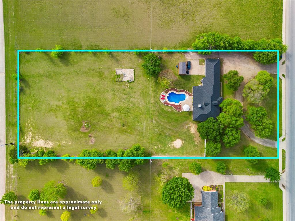 1017 South Nolan River Road Cleburne, TX 76033 - Photo 37 of 40