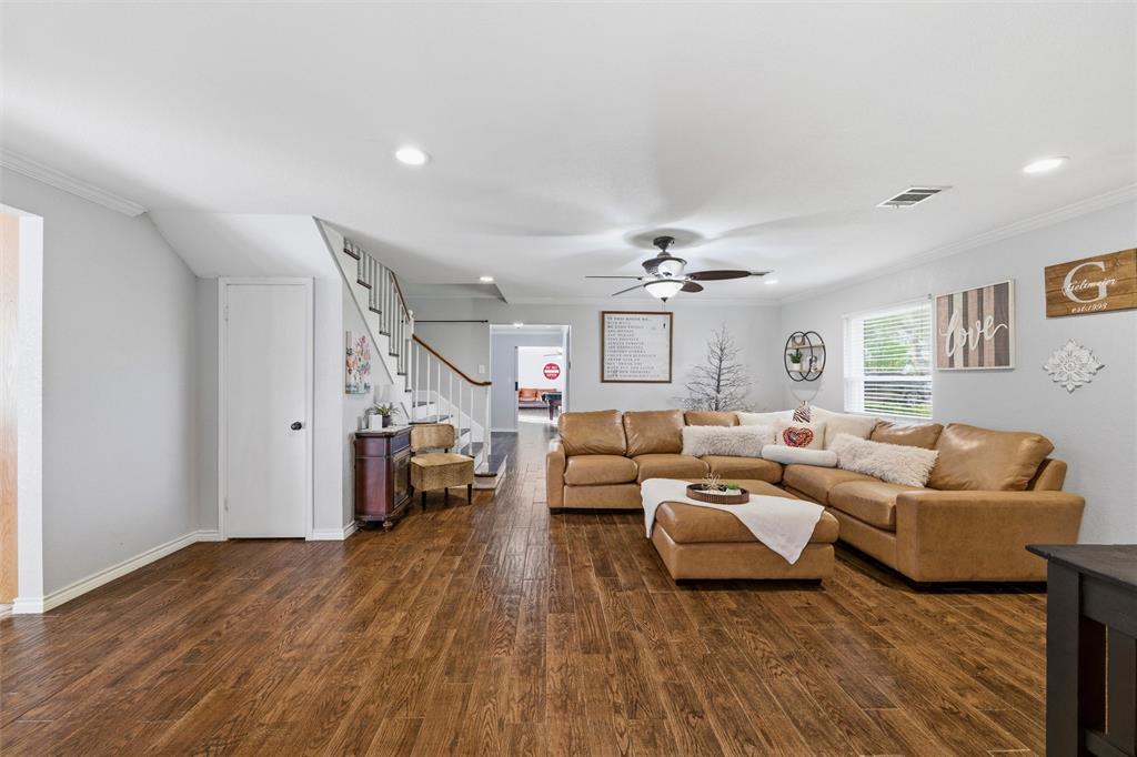 1017 South Nolan River Road Cleburne, TX 76033 - Photo 8 of 40