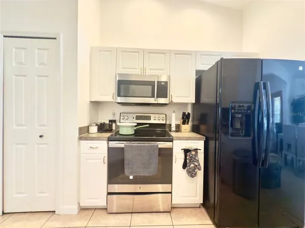 $2,300 | 481 Dove Drive, Kissimmee, FL 34759