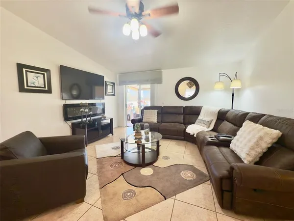$2,300 | 481 Dove Drive, Kissimmee, FL 34759