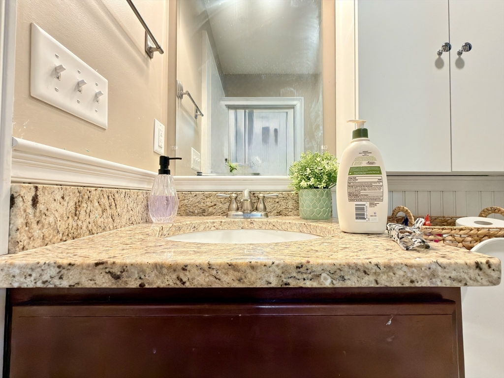 143 Broad Street, Unit 33 Hudson, MA 01749 - Photo 13 of 39