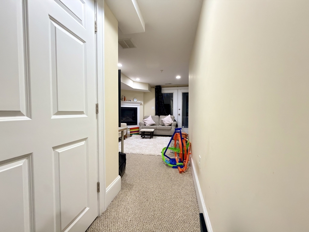 143 Broad Street, Unit 33 Hudson, MA 01749 - Photo 17 of 39